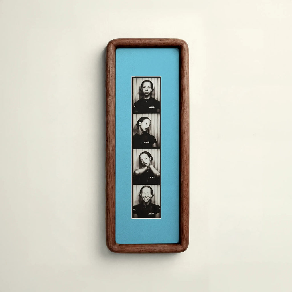 L’Instant — Cadre Photomaton en Noyer Bleu