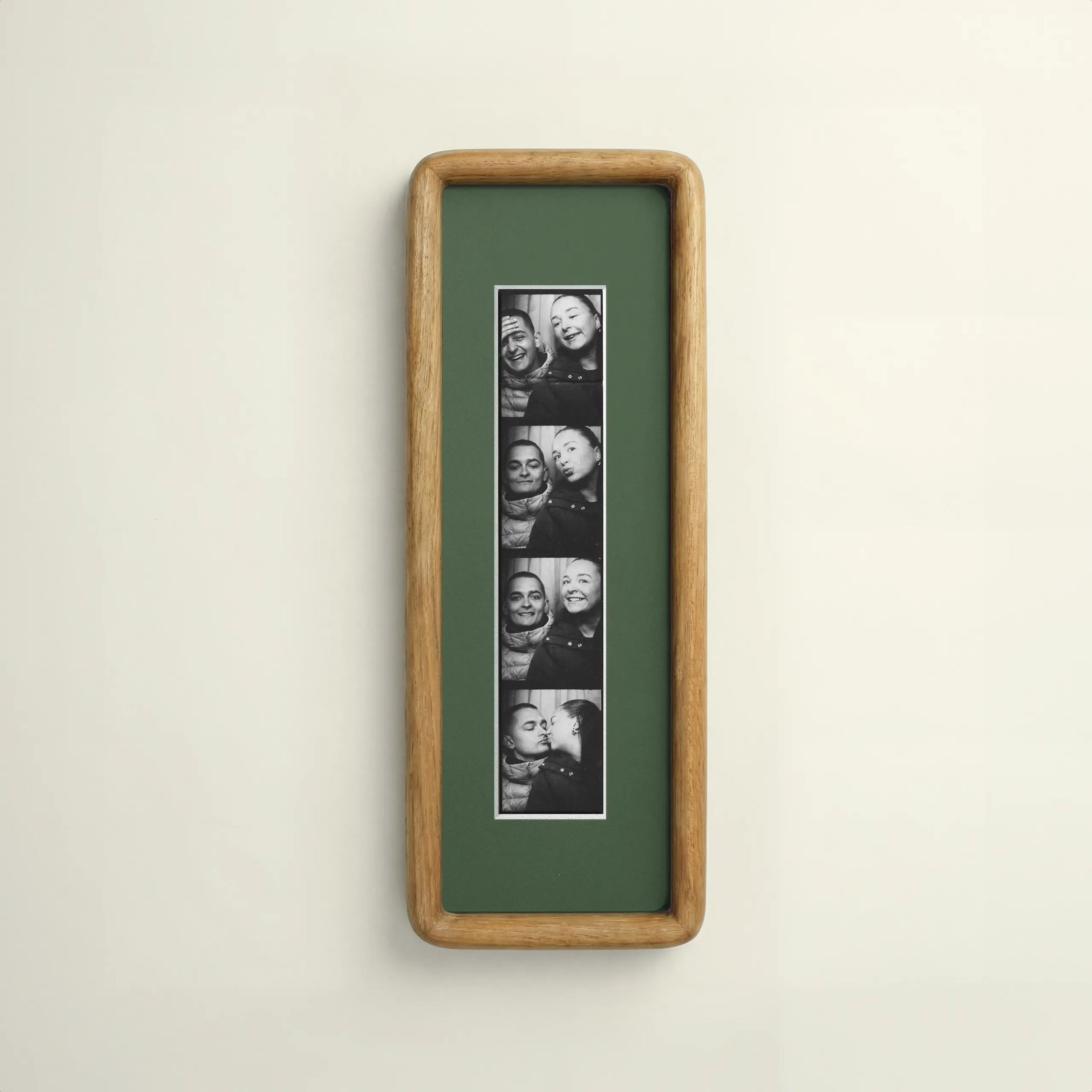 L’Instant — Cadre Photomaton en Noyer Vert
