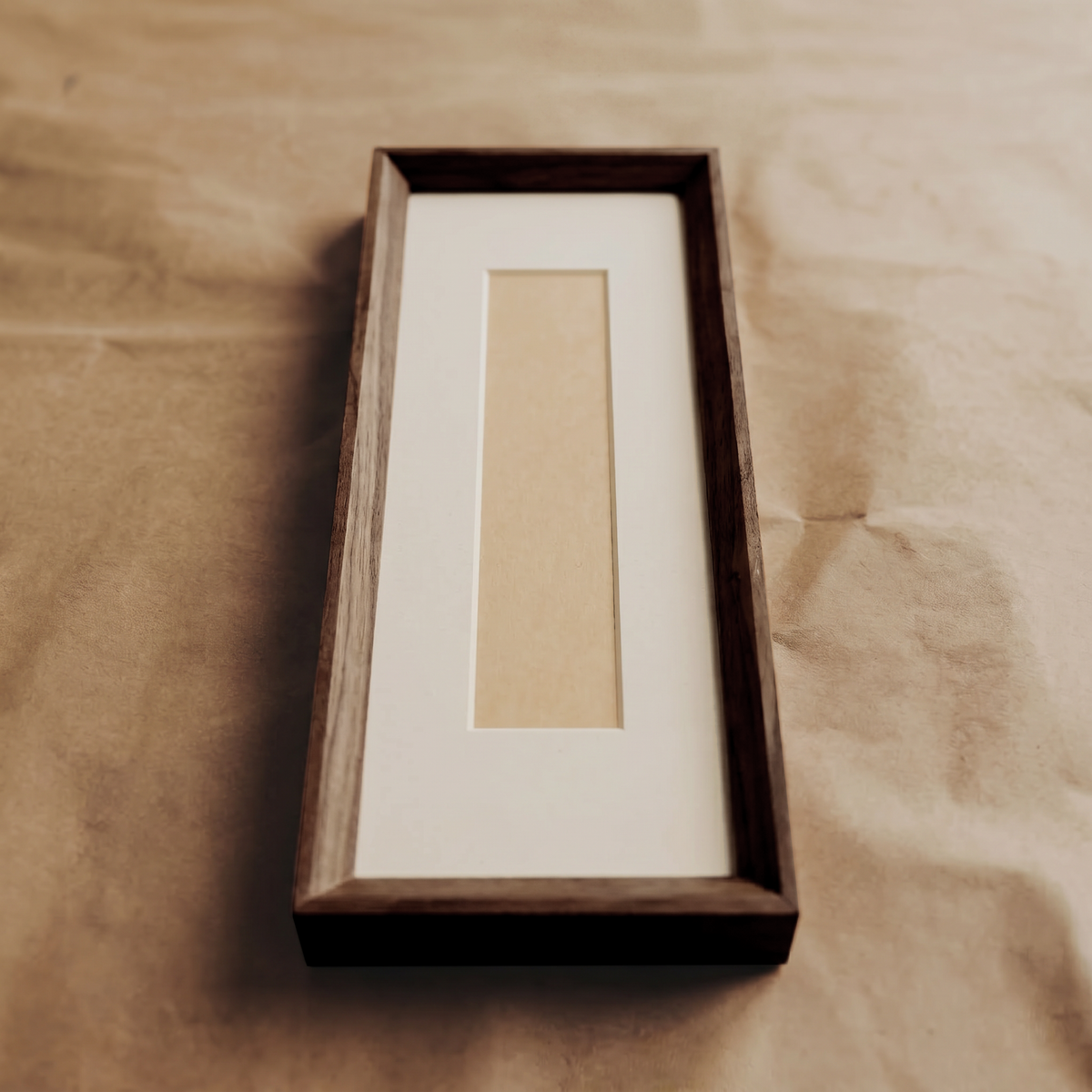 L’Instant — Cadre Photomaton en Noyer Foncé - Blanc